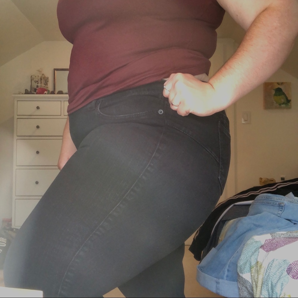 Torrid skinny bombshell jeans